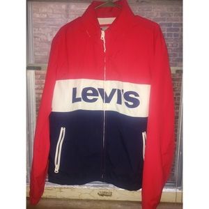 Levi’s Windbreaker 2019 Season